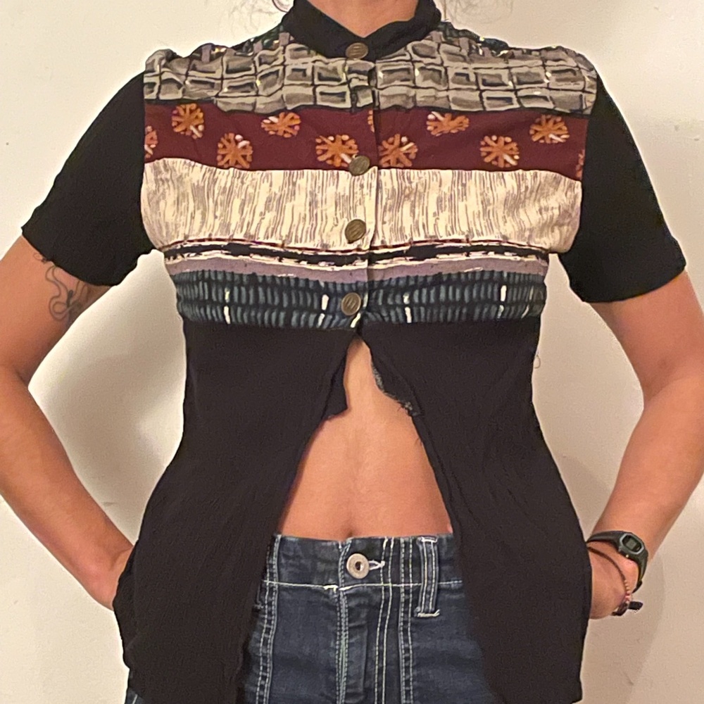 Cute Button Up / Slits Blouse